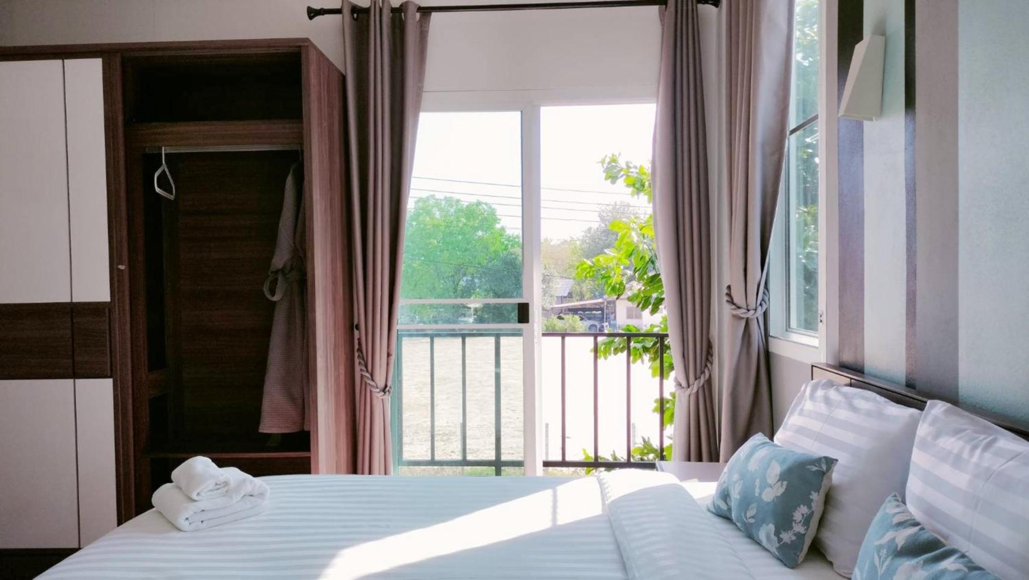Villa Rajapruek Entire 3 Villas 7 Bedrooms Near Airport Chiang Mai Luaran gambar