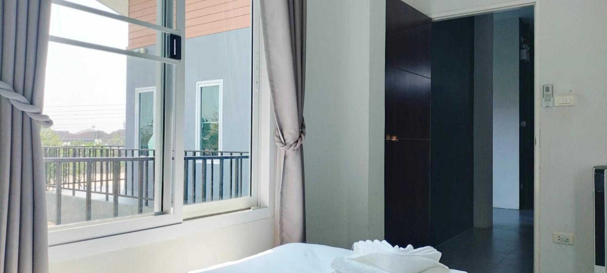 Villa Rajapruek Entire 3 Villas 7 Bedrooms Near Airport Chiang Mai Luaran gambar