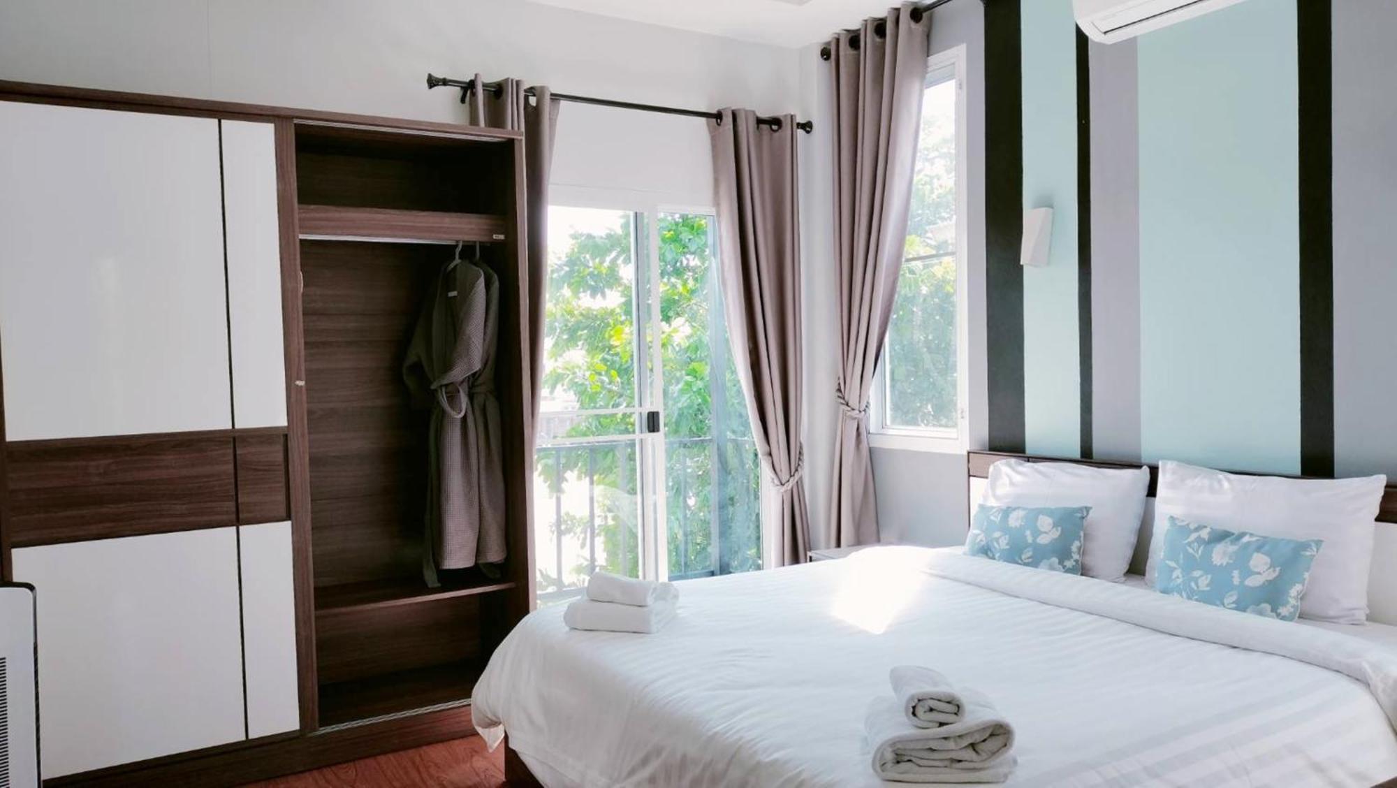 Villa Rajapruek Entire 3 Villas 7 Bedrooms Near Airport Chiang Mai Luaran gambar